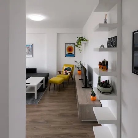 סקופיה Modern City Apartment מראה חיצוני תמונה